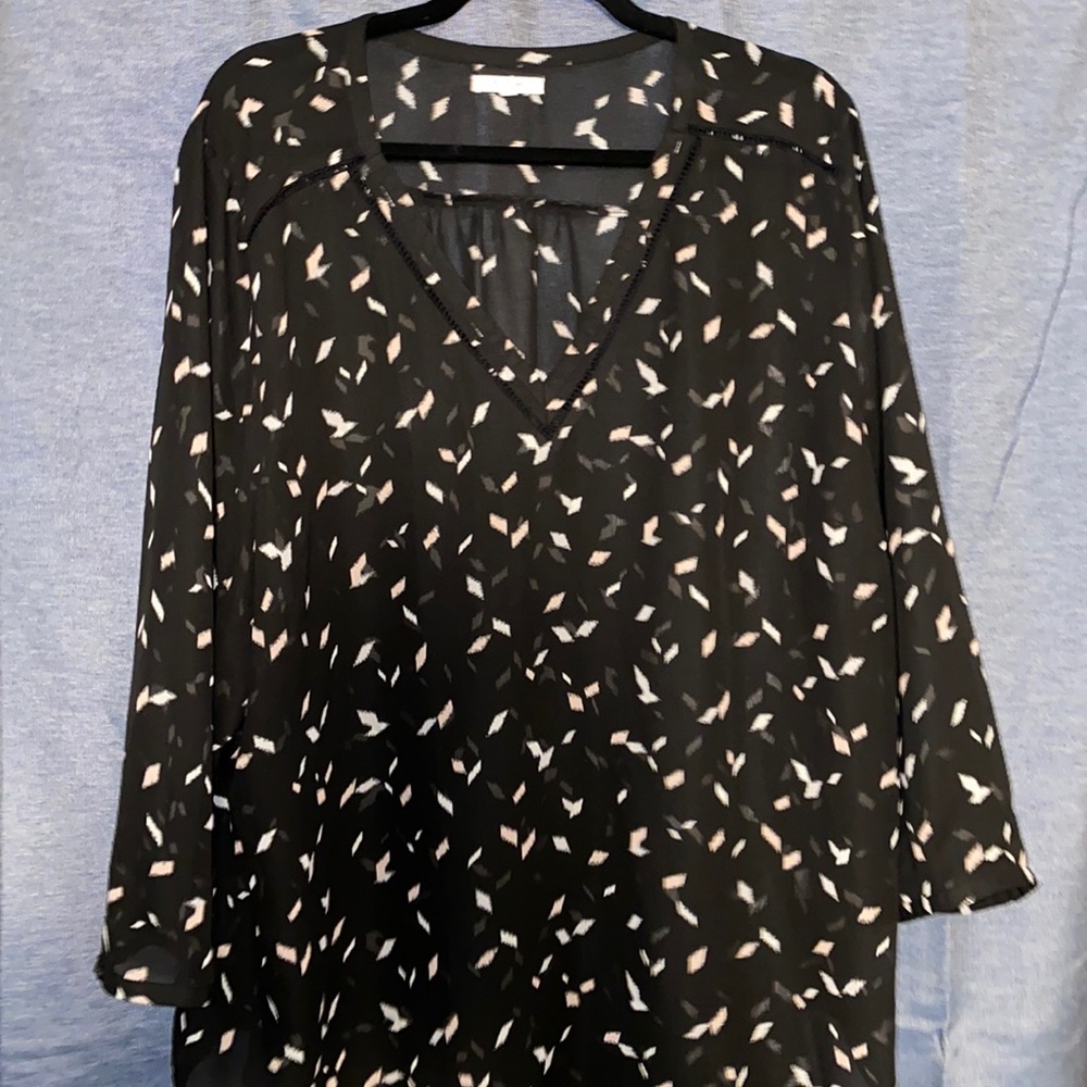 Maurices black blouse with blush and white design